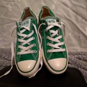 Brand new Chuck Taylor Converse Low Tops
